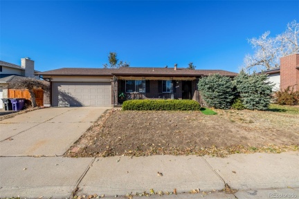 4981 Xanadu Street, Denver, CO 80239, 5 Bedrooms Bedrooms, ,3 BathroomsBathrooms,Residential,For Sale,Xanadu,REC7660166