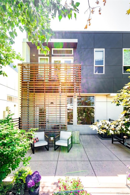 3119 Blake Street #4, Denver, CO 80205, 2 Bedrooms Bedrooms, ,3 BathroomsBathrooms,Rental,For Rent,Fire Clay Lofts,Blake,REC4536320