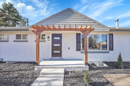 6909 S Clermont Street, Centennial, CO 80122, 6 Bedrooms Bedrooms, ,4 BathroomsBathrooms,Residential,For Sale,Clermont,REC4378750