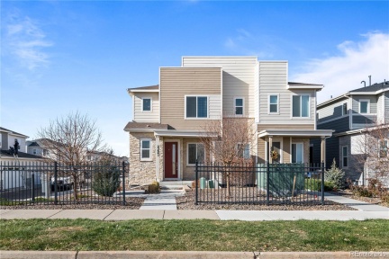 23641 5th Drive, Aurora, CO 80018, 3 Bedrooms Bedrooms, ,3 BathroomsBathrooms,Rental,For Rent,5th,REC3635680