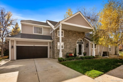 107 Fairfield Lane, Louisville, CO 80027, 4 Bedrooms Bedrooms, ,4 BathroomsBathrooms,Residential,For Sale,Fairfield,REC2412050