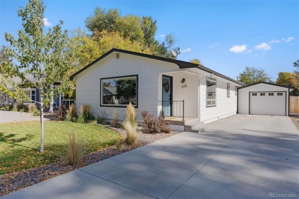 614 Sheridan Avenue, Loveland, CO 80537, 2 Bedrooms Bedrooms, ,1 BathroomBathrooms,Residential,For Sale,Sheridan,REC1977672