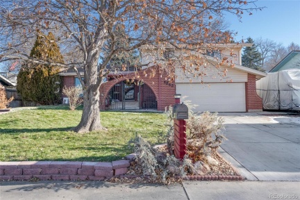 5868 Routt Street, Arvada, CO 80004, 4 Bedrooms Bedrooms, ,3 BathroomsBathrooms,Residential,For Sale,Routt,REC5679292