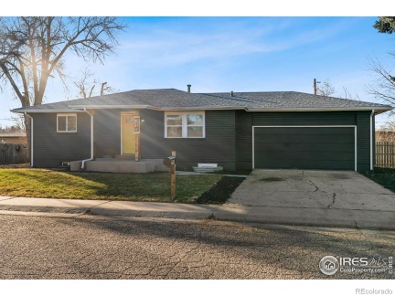 315 19th Ave Ct, Greeley, CO 80631, 4 Bedrooms Bedrooms, ,2 BathroomsBathrooms,Residential,For Sale,19th,RECIR1023350