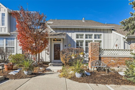 2996 Long Drive #D, Littleton, CO 80120, 2 Bedrooms Bedrooms, ,2 BathroomsBathrooms,Residential,For Sale,Long,REC6861432