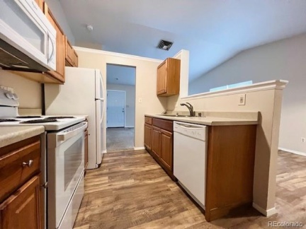 2011 Carlee Drive #2012DR, Pueblo, CO 81005, 3 Bedrooms Bedrooms, ,2 BathroomsBathrooms,Rental,For Rent,Carlee,REC6738889