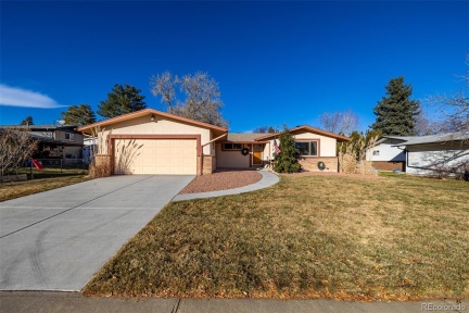 11343 60th Place, Arvada, CO 80004, 4 Bedrooms Bedrooms, ,3 BathroomsBathrooms,Residential,For Sale,60th,REC5920108