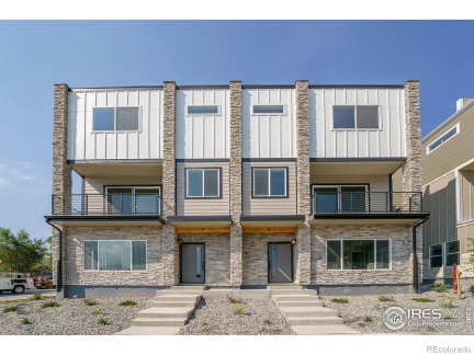 8500 W 62nd Avenue #H, Arvada, CO 80004, 2 Bedrooms Bedrooms, ,4 BathroomsBathrooms,Residential,For Sale,62nd,RECIR1023675