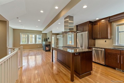 980 Ogden Street, Denver, CO 80209, 3 Bedrooms Bedrooms, ,4 BathroomsBathrooms,Rental,For Rent,Ogden,REC7232900