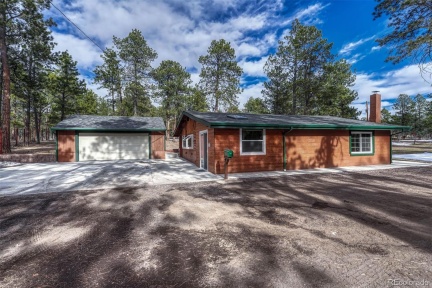 7260 Burgess Road, Colorado Springs, CO 80908, 2 Bedrooms Bedrooms, ,1 BathroomBathrooms,Residential,For Sale,Burgess,REC6941659