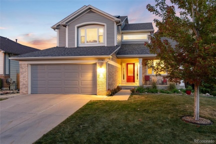 13745 Amherst Way, Lakewood, CO 80228, 4 Bedrooms Bedrooms, ,4 BathroomsBathrooms,Residential,For Sale,Amherst,REC7359711