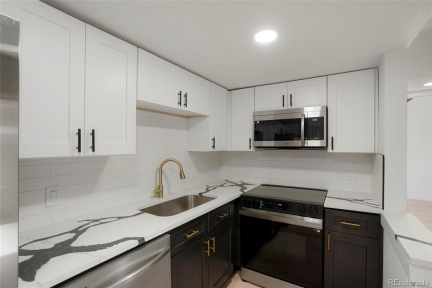 9725 Harvard Avenue #336, Denver, CO 80231, 2 Bedrooms Bedrooms, ,1 BathroomBathrooms,Residential,For Sale,Building U,Harvard,REC2553827