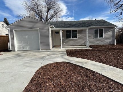 812 Geneva Street, Aurora, CO 80010, 5 Bedrooms Bedrooms, ,2 BathroomsBathrooms,Residential,For Sale,Geneva,REC7288465