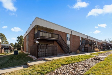 3663 Sheridan Boulevard #I8, Denver, CO 80235, 2 Bedrooms Bedrooms, ,1 BathroomBathrooms,Residential,For Sale,Bear Valley Club Condos,Sheridan,REC8429809